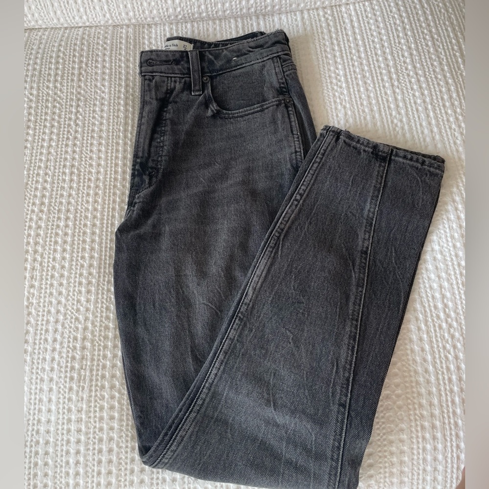 Abercrombie & Fitch The Skinny High Rise jeans NWOT